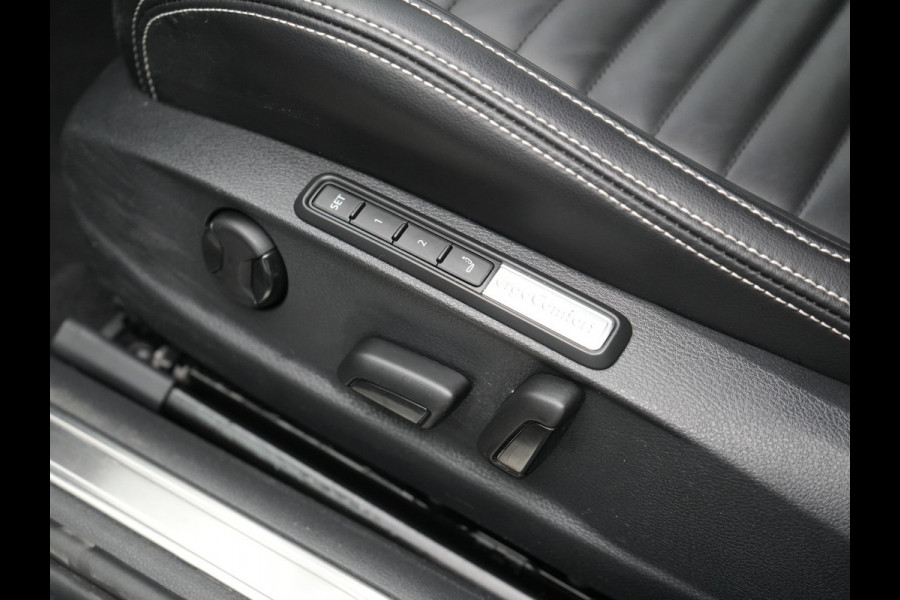 Volkswagen Passat Variant 1.4 TSI GTE Business Plug In Hybrid 218pk Dealer O.H. PHEV | Adaptive Cruise | Head Up | 360 Camera | Lederen Sportstoelen Massage & Memory | Sfeerverlichting | Stoelen & Stuur Verwarmd | Keyless | Blis | Virtual | Navigatie | DAB |