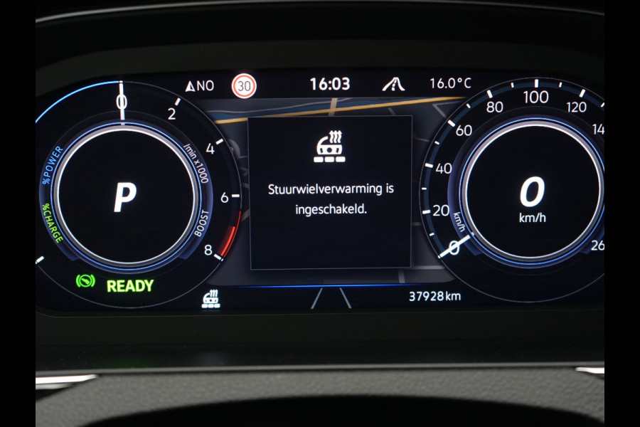 Volkswagen Passat Variant 1.4 TSI GTE Business Plug In Hybrid 218pk Dealer O.H. PHEV | Adaptive Cruise | Head Up | 360 Camera | Lederen Sportstoelen Massage & Memory | Sfeerverlichting | Stoelen & Stuur Verwarmd | Keyless | Blis | Virtual | Navigatie | DAB |