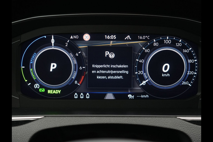 Volkswagen Passat Variant 1.4 TSI GTE Business Plug In Hybrid 218pk Dealer O.H. PHEV | Adaptive Cruise | Head Up | 360 Camera | Lederen Sportstoelen Massage & Memory | Sfeerverlichting | Stoelen & Stuur Verwarmd | Keyless | Blis | Virtual | Navigatie | DAB |
