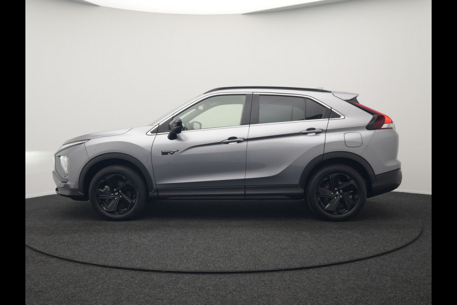 Mitsubishi Eclipse Cross 2.4 Black Edition Plug In Hybrid 188pk Dealer O.H. PHEV | Trekhaak Afn. | Adaptive Cruise | 360 Camera | Alcantara Sportstoelen & Stuur Verwarmd | Keyless | Navi Via TomTom | Blis | Apple Carplay | DAB |
