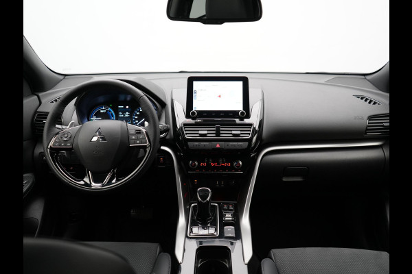 Mitsubishi Eclipse Cross 2.4 Black Edition Plug In Hybrid 188pk Dealer O.H. PHEV | Trekhaak Afn. | Adaptive Cruise | 360 Camera | Alcantara Sportstoelen & Stuur Verwarmd | Keyless | Navi Via TomTom | Blis | Apple Carplay | DAB |