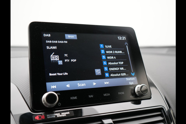 Mitsubishi Eclipse Cross 2.4 Black Edition Plug In Hybrid 188pk Dealer O.H. PHEV | Trekhaak Afn. | Adaptive Cruise | 360 Camera | Alcantara Sportstoelen & Stuur Verwarmd | Keyless | Navi Via TomTom | Blis | Apple Carplay | DAB |