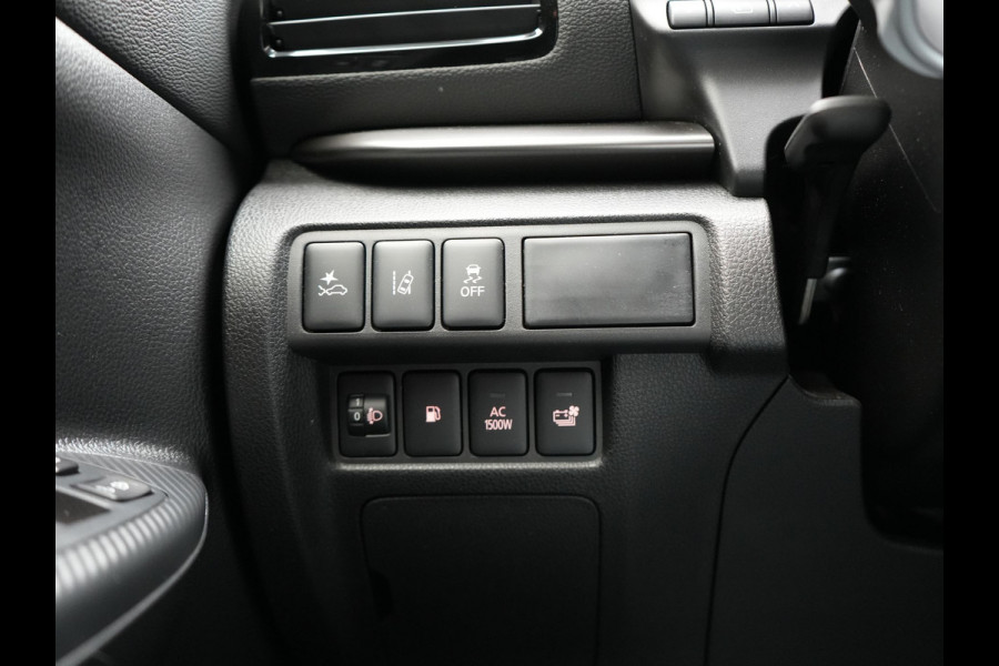 Mitsubishi Eclipse Cross 2.4 Black Edition Plug In Hybrid 188pk Dealer O.H. PHEV | Trekhaak Afn. | Adaptive Cruise | 360 Camera | Alcantara Sportstoelen & Stuur Verwarmd | Keyless | Navi Via TomTom | Blis | Apple Carplay | DAB |