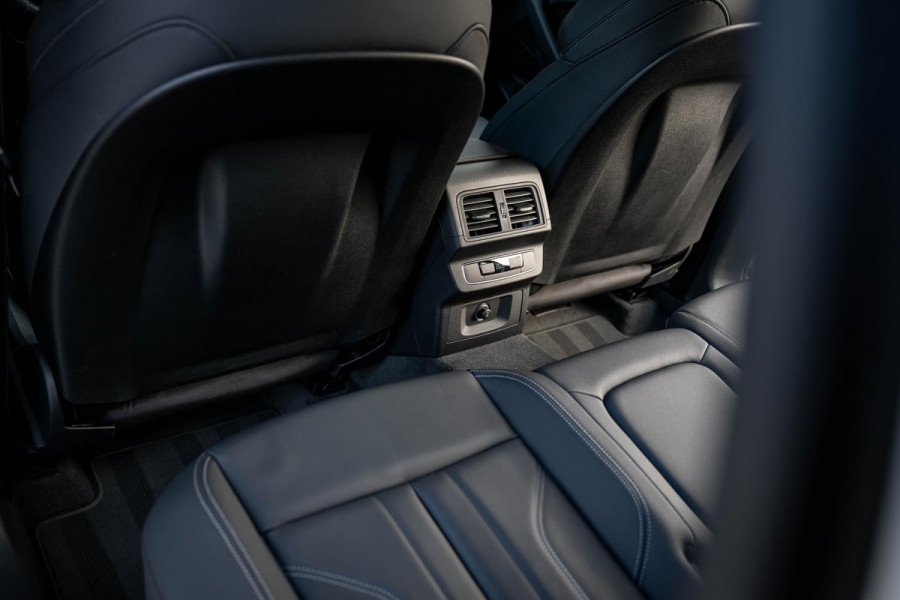 Audi Q5 50 TFSI e S-Line Competition 299pk Luchtvering BTW