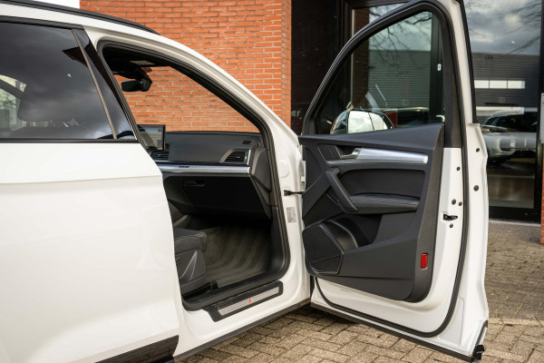 Audi Q5 50 TFSI e S-Line Competition 299pk Luchtvering BTW