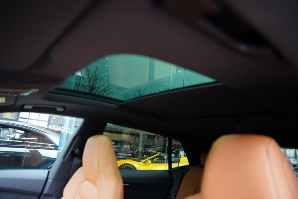 Audi RSQ8 4.0 TFSI Quattro Keramische Remmen / Leder Terracotta