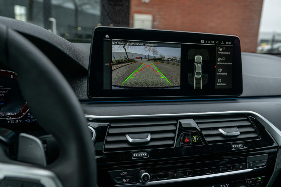 BMW 5 Serie 545e xDrive 394pk M-Sport CoPilot Laser 15.333km !