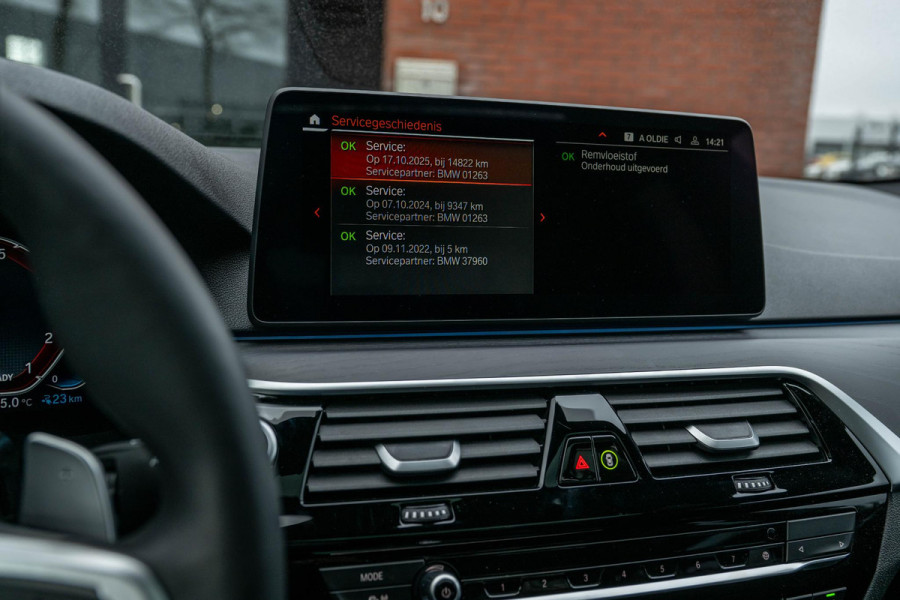 BMW 5 Serie 545e xDrive 394pk M-Sport CoPilot Laser 15.333km !