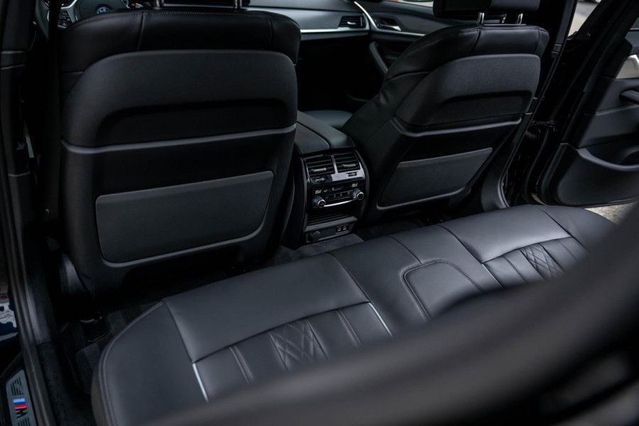 BMW 5 Serie 545e xDrive 394pk M-Sport CoPilot Laser 15.333km !