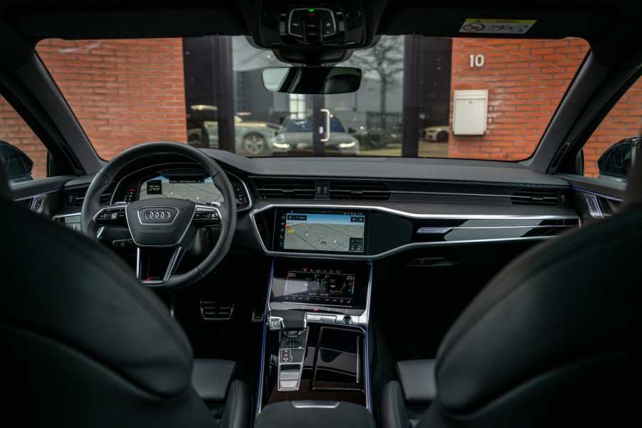 Audi RS6 Avant 4.0 TFSI quattro Kreide RS Dynamic Plus 305km/h