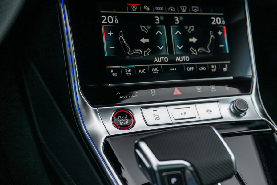 Audi RS6 Avant 4.0 TFSI quattro Kreide RS Dynamic Plus 305km/h