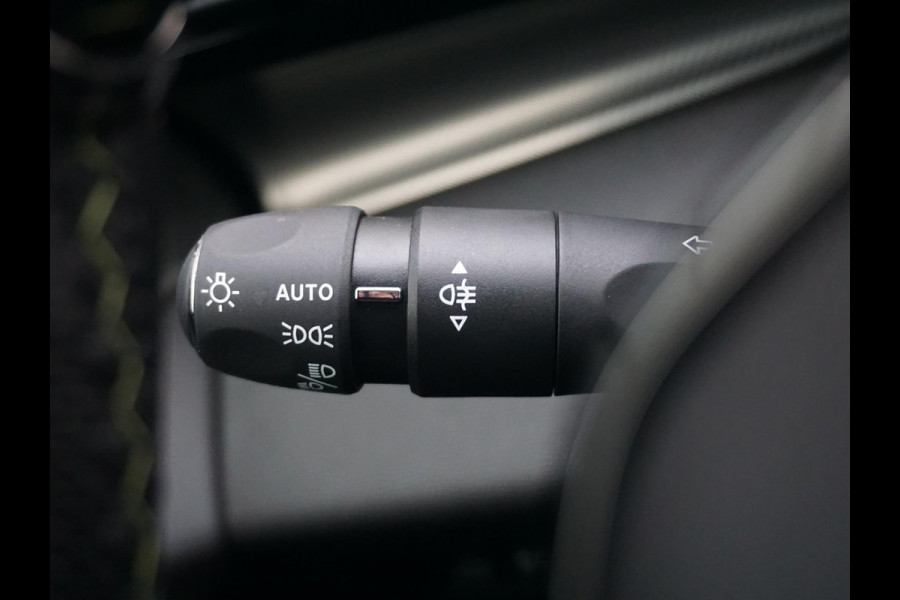 Peugeot e-308 SW GT Avantage EV 54 kWh Leder Alcantara Interieur | Warmtepomp