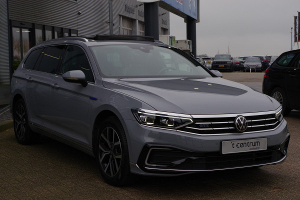 Volkswagen Passat Variant 1.4 TSI 214 PK GTE BNS PHEV, Trekhaak, Panoramadak, LEder-Alcantara, Matrix-LED, Winterpakket, 360 Camera