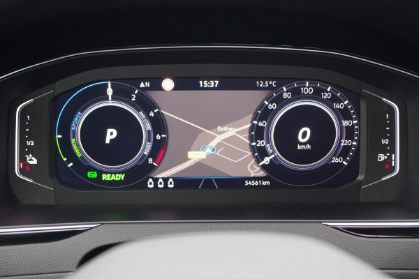 Volkswagen Passat Variant 1.4 TSI 214 PK GTE BNS PHEV, Trekhaak, Panoramadak, LEder-Alcantara, Matrix-LED, Winterpakket, 360 Camera