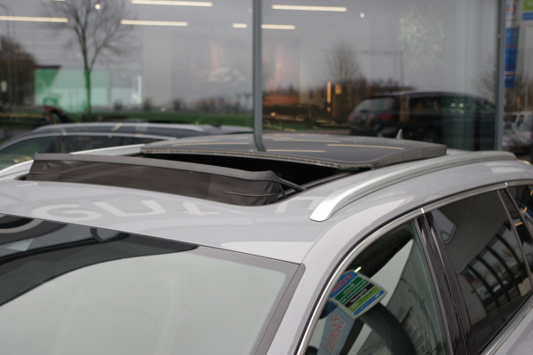 Volkswagen Passat Variant 1.4 TSI 214 PK GTE BNS PHEV, Trekhaak, Panoramadak, LEder-Alcantara, Matrix-LED, Winterpakket, 360 Camera
