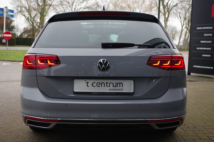 Volkswagen Passat Variant 1.4 TSI 214 PK GTE BNS PHEV, Trekhaak, Panoramadak, LEder-Alcantara, Matrix-LED, Winterpakket, 360 Camera