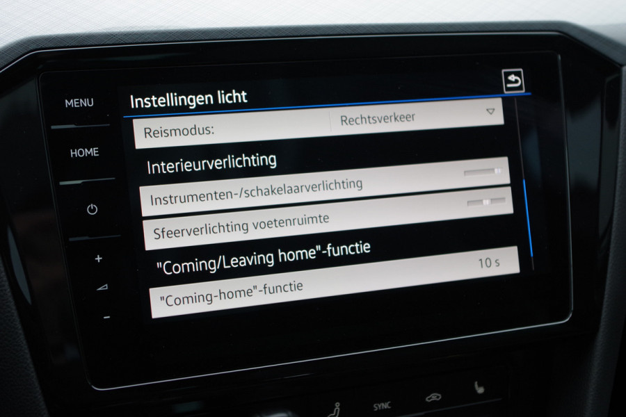 Volkswagen Passat Variant 1.4 TSI 214 PK GTE BNS PHEV, Trekhaak, Panoramadak, LEder-Alcantara, Matrix-LED, Winterpakket, 360 Camera