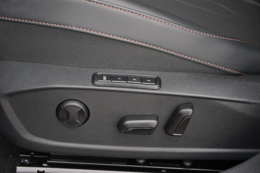 CUPRA Formentor 1.4 e-Hybrid VZ 245 PK Performance PHEV, Adap. Cruise Control, Memory, Kuipstoelen, Memory, Matrix-LED