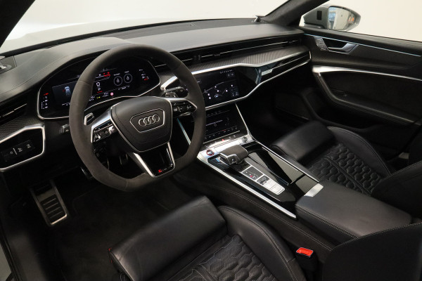 Audi A6 Avant RS 6 TFSI Quattro Keramisch Leder Panoramadak 4WS Nardo B&O!