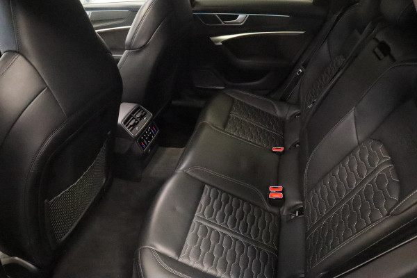 Audi A6 Avant RS 6 TFSI Quattro Keramisch Leder Panoramadak 4WS Nardo B&O!