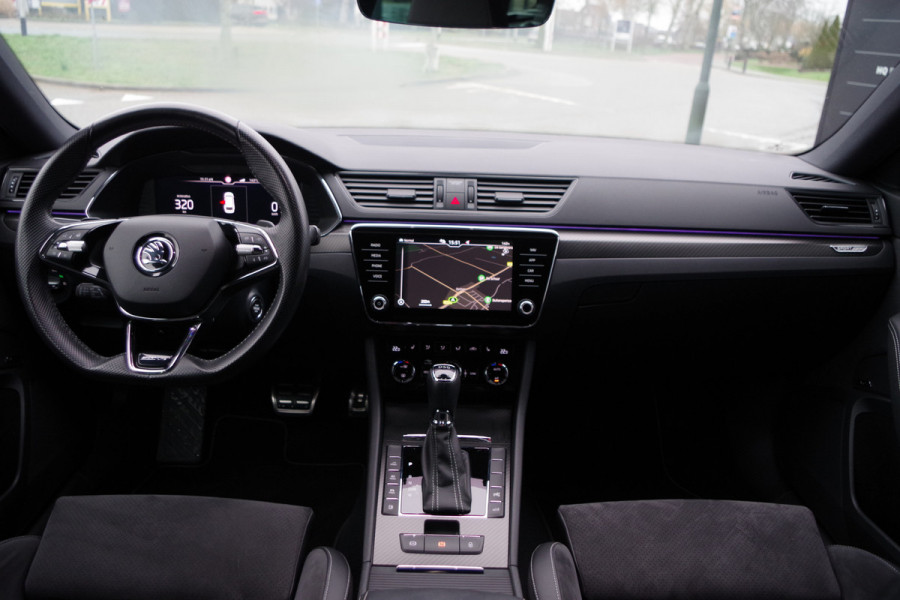 Škoda Superb Combi 1.4 TSI 218 PK iV Sportline Business PHEV, Adap. Cruise Control, 360 Camera, Matrix-LED