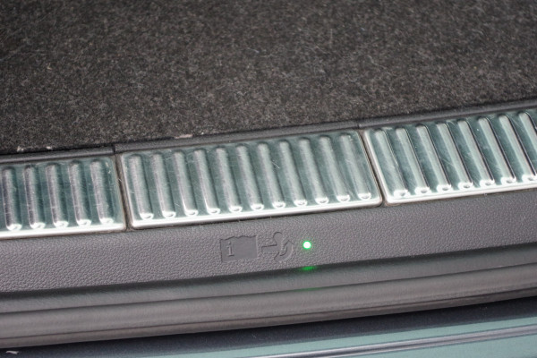 Škoda Superb Combi 1.4 TSI 218 PK iV Sportline Business PHEV, Adap. Cruise Control, 360 Camera, Matrix-LED