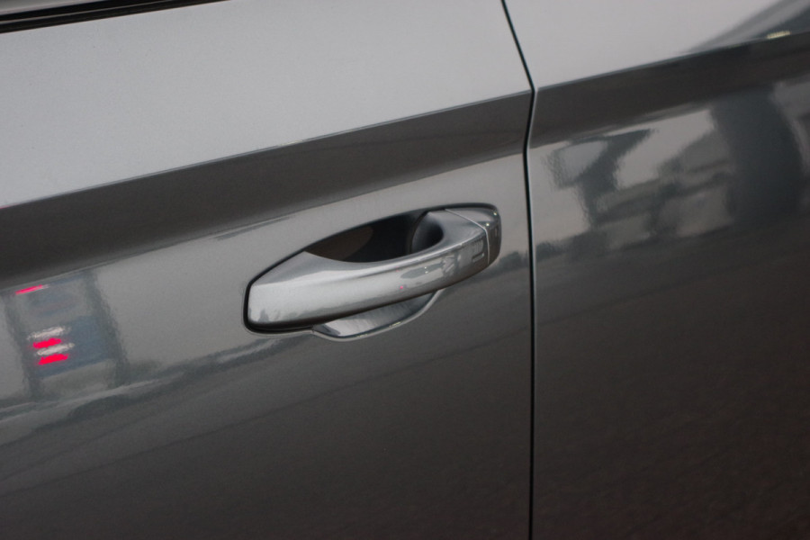 Škoda Superb Combi 1.4 TSI 218 PK iV Sportline Business PHEV, Adap. Cruise Control, 360 Camera, Matrix-LED