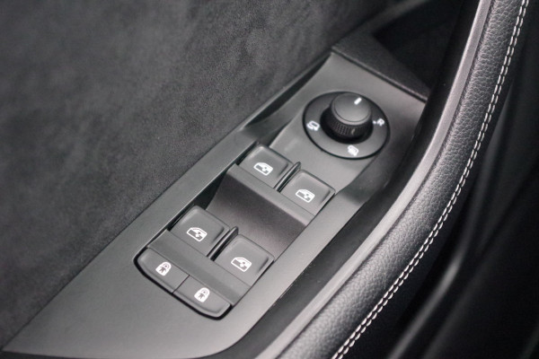 Škoda Superb Combi 1.4 TSI 218 PK iV Sportline Business PHEV, Adap. Cruise Control, 360 Camera, Matrix-LED