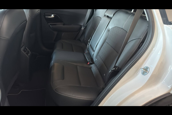 Kia Niro 1.6 GDi Hybrid DynamicLine HYBRID AUTOMAAT HALF LEDER CARPLAY/ANDROID AUTO PARKEERSENSOREN