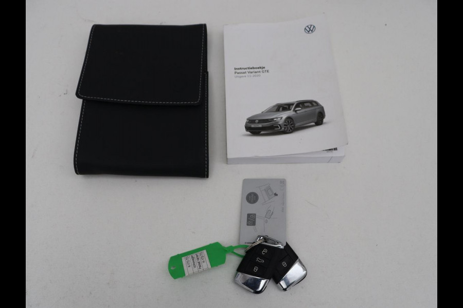 Volkswagen Passat 1.4 TSI PHEV GTE | Trekhaak | Adaptive cruise | Camera | Matrix LED | Keyless | Carplay | Navigatie | Park Assist | Plug In