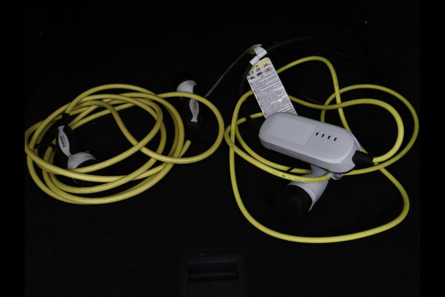 Volkswagen Passat 1.4 TSI PHEV GTE | Trekhaak | Adaptive cruise | Camera | Matrix LED | Keyless | Carplay | Navigatie | Park Assist | Plug In