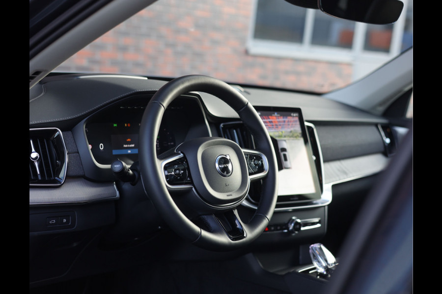 Volvo XC90 T8 AWD Ultra Dark | Pano - Massage - Trekhaak - B&W