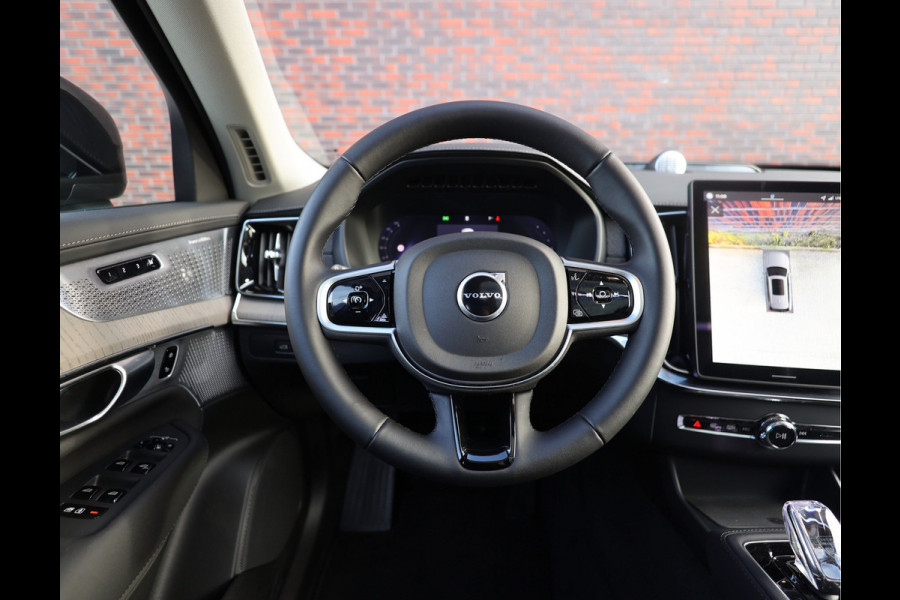 Volvo XC90 T8 AWD Ultra Dark | Pano - Massage - Trekhaak - B&W
