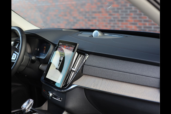 Volvo XC90 T8 AWD Ultra Dark | Pano - Massage - Trekhaak - B&W