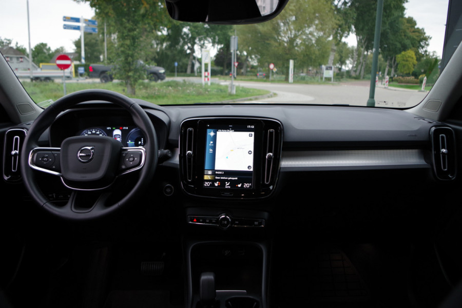 Volvo XC40 1.5 T4 Recharge 211 PK Inscription Expression 211 PK PHEV, Winterpakket, Adap. Cruise Control, Camera