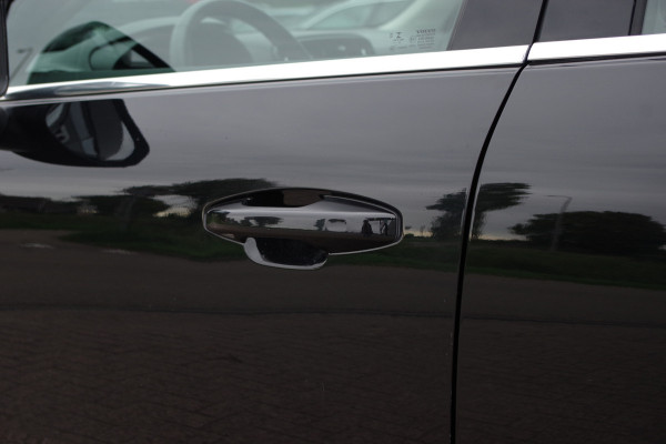 Volvo XC40 1.5 T4 Recharge 211 PK Inscription Expression 211 PK PHEV, Winterpakket, Adap. Cruise Control, Camera