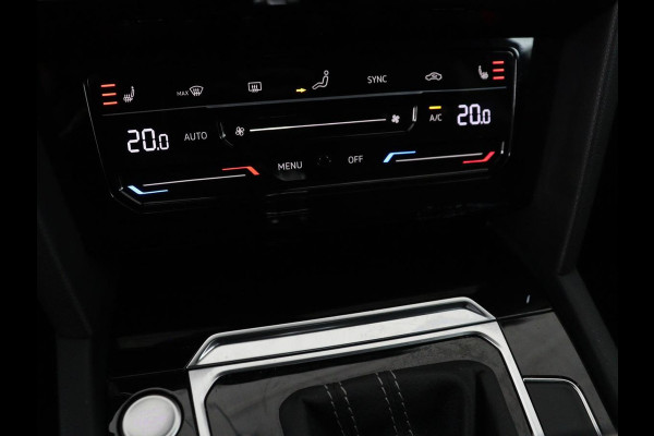 Volkswagen Arteon Shooting Brake 1.4 TSI eHybrid R-Line | Panoramadak | Stoelverwarming | LED Plus | Sfeerverlichting | Carplay | Trekhaak | Achterbankverwarming | Adaptive cruise | Navigatie | PHEV | Plug In