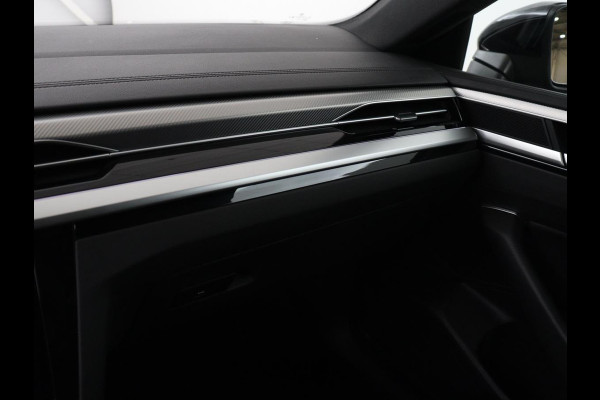 Volkswagen Arteon Shooting Brake 1.4 TSI eHybrid R-Line | Panoramadak | Stoelverwarming | LED Plus | Sfeerverlichting | Carplay | Trekhaak | Achterbankverwarming | Adaptive cruise | Navigatie | PHEV | Plug In