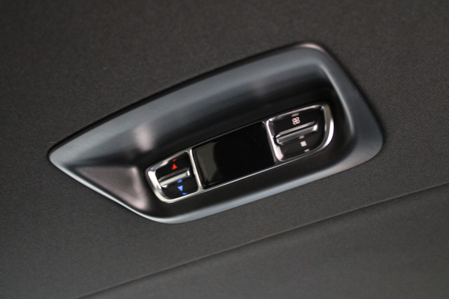 Mercedes-Benz Eqv 300 L2 90kWh 7 Zits - 2x Schuif - 360 Camera - Multibeam - ACC - Stoelverwarming - Elektrische Deuren - Rijklaar