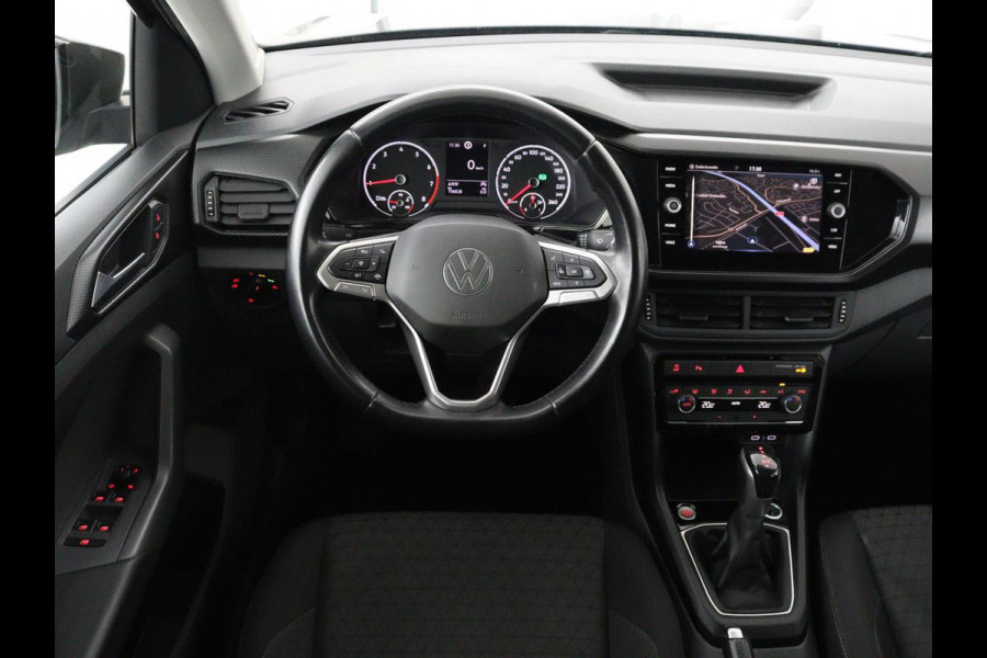 Volkswagen T-Cross 1.0 TSI Life Business | Carplay | Full LED | Keyless | Adaptive cruise | Navigatie | Parkeerhulp | Climate control | Parkeerhulp | Dodehoek detectie | Bluetooth