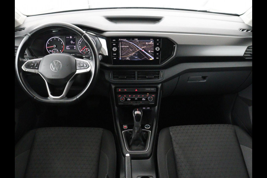Volkswagen T-Cross 1.0 TSI Life Business | Carplay | Full LED | Keyless | Adaptive cruise | Navigatie | Parkeerhulp | Climate control | Parkeerhulp | Dodehoek detectie | Bluetooth