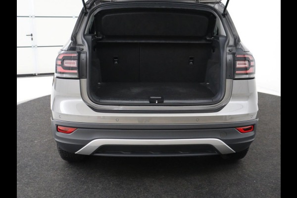 Volkswagen T-Cross 1.0 TSI Life Business | Carplay | Full LED | Keyless | Adaptive cruise | Navigatie | Parkeerhulp | Climate control | Parkeerhulp | Dodehoek detectie | Bluetooth