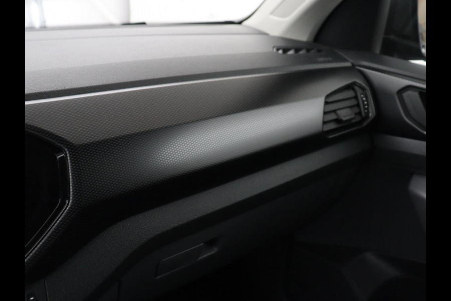 Volkswagen T-Cross 1.0 TSI Life Business | Carplay | Full LED | Keyless | Adaptive cruise | Navigatie | Parkeerhulp | Climate control | Parkeerhulp | Dodehoek detectie | Bluetooth
