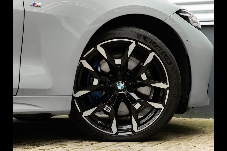 BMW 4 Serie Cabrio M440i xDrive - Trekhaak - Driving Ass Prof - Harman Kardon - Camera