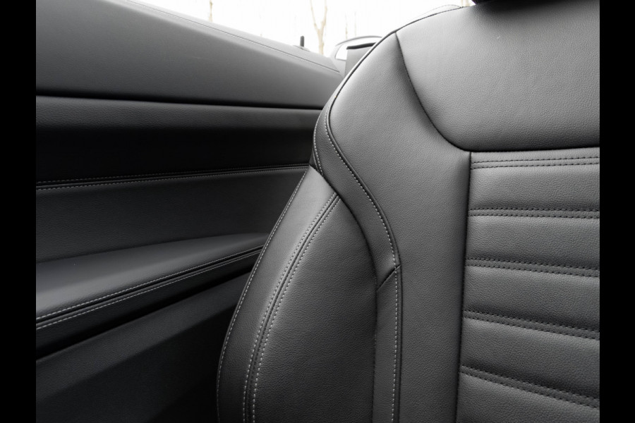 BMW 4 Serie Cabrio M440i xDrive - Trekhaak - Driving Ass Prof - Harman Kardon - Camera