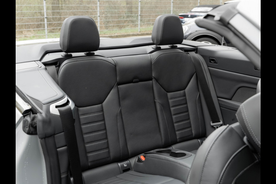 BMW 4 Serie Cabrio M440i xDrive - Trekhaak - Driving Ass Prof - Harman Kardon - Camera