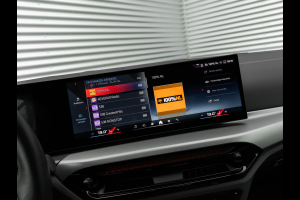 BMW 4 Serie Cabrio M440i xDrive - Trekhaak - Driving Ass Prof - Harman Kardon - Camera