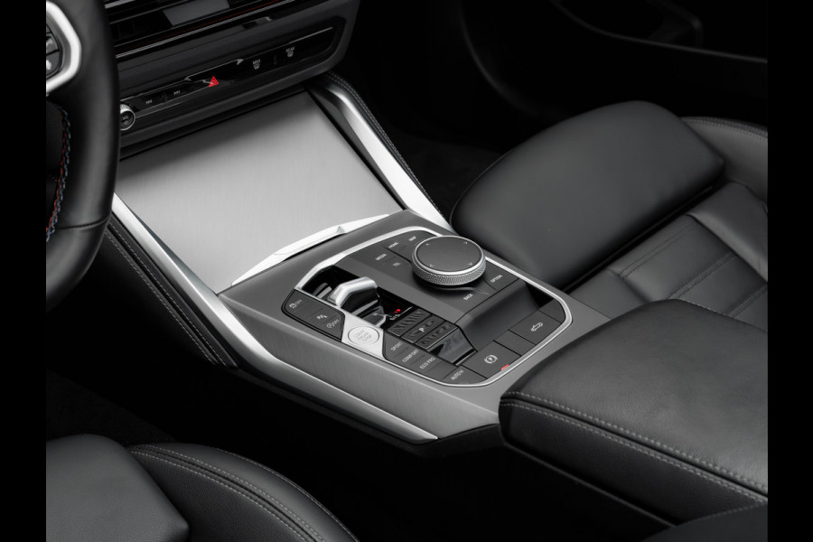 BMW 4 Serie Cabrio M440i xDrive - Trekhaak - Driving Ass Prof - Harman Kardon - Camera