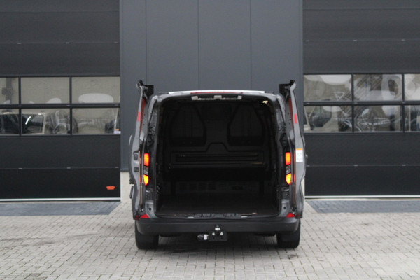 Ford Transit Custom 320 2.0 TDCI L2H1 Trend AWD 170pk - 2x Schuif - ACC - Stoel/Stuurverwarming - Trekhaak - Hout inbouw - Impriaal - Rijklaar