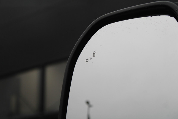 Ford Transit Custom 320 2.0 TDCI L2H1 Trend AWD 170pk - 2x Schuif - ACC - Stoel/Stuurverwarming - Trekhaak - Hout inbouw - Impriaal - Rijklaar